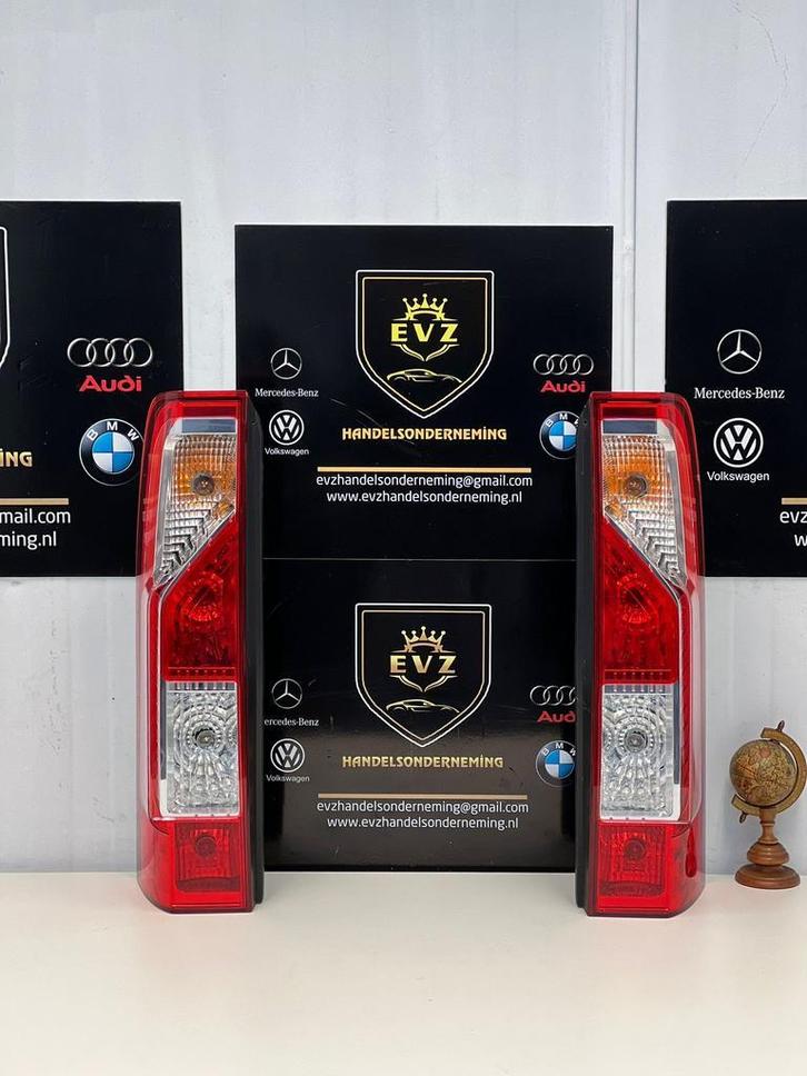 Opel Movano achterlicht set rechts en links bj.2020, Auto-onderdelen, Verlichting, Gebruikt, Opel