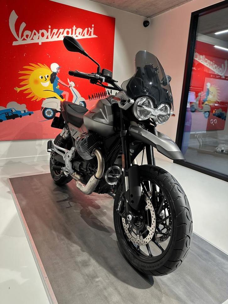 Moto Guzzi V85 Strada – Demo – (bj 2025), Motoren, Motoren | Moto Guzzi, Overig, Motorrijbewijs A, meer dan 35 kW, Ophalen of Verzenden