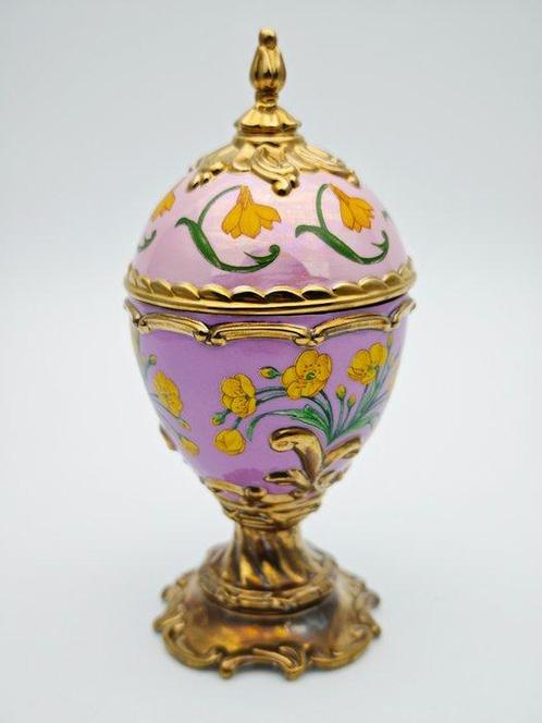 Fabergé ei - House of Fabergé Buttercup Musical Egg -, Antiek en Kunst, Curiosa en Brocante