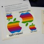 Apple Computer 2x OLD STOCK Vintage Sticker Apple Resource, Spelcomputers en Games, Nieuw