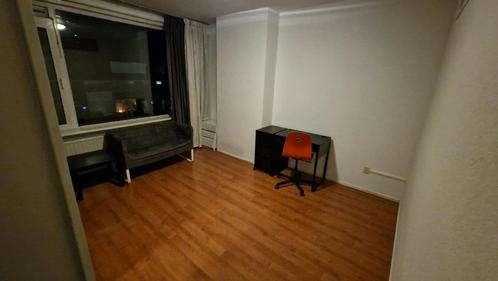 Studio te huur in Leiden - 75 m² - 2 kamer(s) - 2 kamers, Huizen en Kamers, Kamers te huur, Leiden