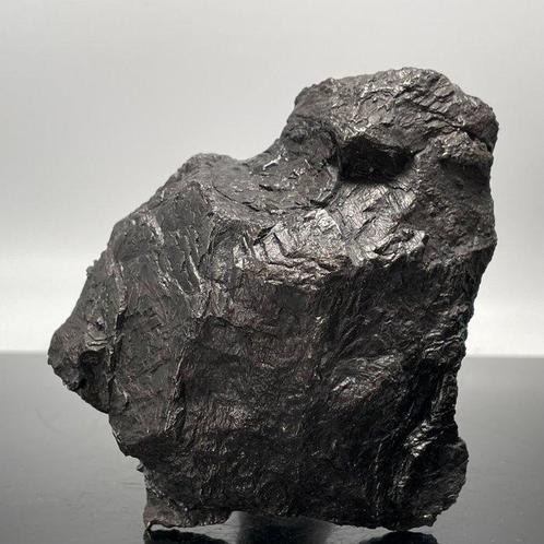SINT AUBIN Beroemde Franse meteoriet, Cohenite - 1.54 kg, Verzamelen, Mineralen en Fossielen