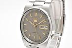 Seiko - Seiko 5 Automatic Stainless Steel Day-Date - Zonder