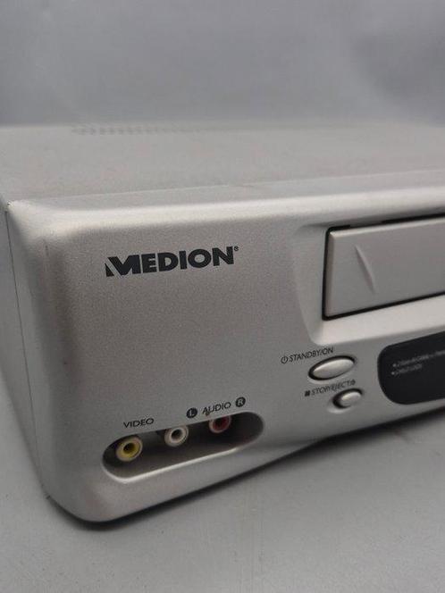 MEDION MD 2845 – 6-Head Hi-Fi Stereo Videorecorder –, Verzamelen, Fotografica en Filmapparatuur