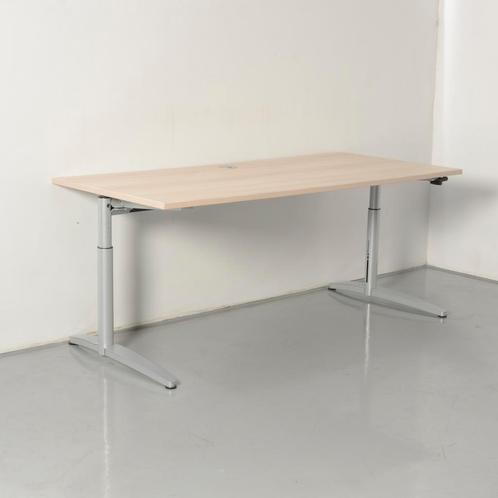 Werndl bureau, eiken blad, 180 x 80 cm, hoogte instelbaar, Huis en Inrichting, Bureaus, Ophalen of Verzenden