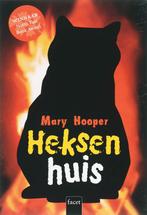 Heksenhuis 9789050165037 [{:name=>M. Hooper, [{:name=>'M. Hooper', :role=>'A01'}, {:name=>'M. van Hummel', :role=>'B06'}], Gelezen