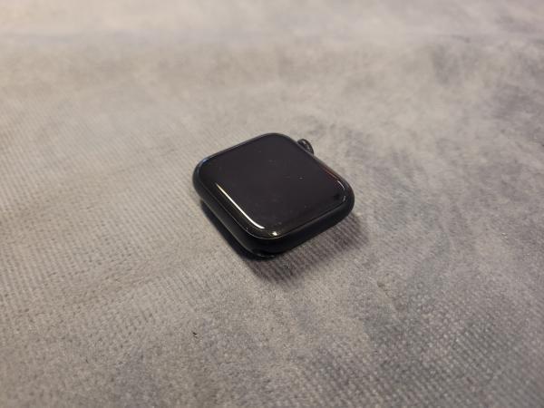 Veiling - Apple Watch SE 40mm Zonder Band | iCloud Lock, Sieraden, Tassen en Uiterlijk, Smartwatches, Gebruikt