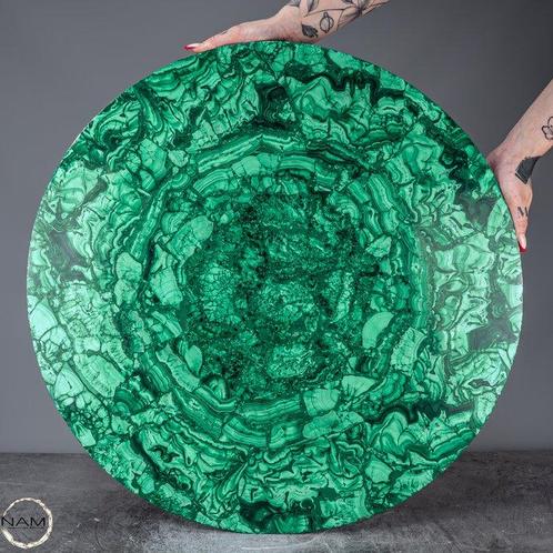 Natuurlijk tafelblad gemaakt van hoogwaardige Malachiet., Verzamelen, Mineralen en Fossielen