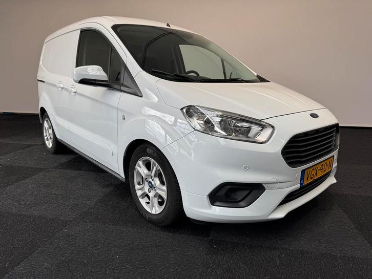 Ford Transit Courier | Zakelijke Lease v.a. €151.68 pm, Auto's, Bestelauto's, Lease, Automaat, Diesel, Wit, Ford, Financial lease