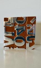 Karl Lagasse (1981) - New sculpture - GOD Bless Brown, Antiek en Kunst