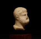 Oud-Grieks Marmer Hoofd van de held Herakles. 9,5 cm H. 2e