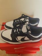 Nike - Dunk Low - Sneakers - Maat: EU 43 - Nieuw met tags, Kleding | Heren, Schoenen, Nieuw