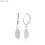 Zilveren mini huggie hoops met blaadje, Verzenden, Nieuw, Zilver