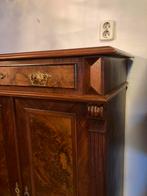 antiek mahonie kastje met planken en lade,  97 cm breed, Antiek en Kunst, Antiek | Meubels | Kasten