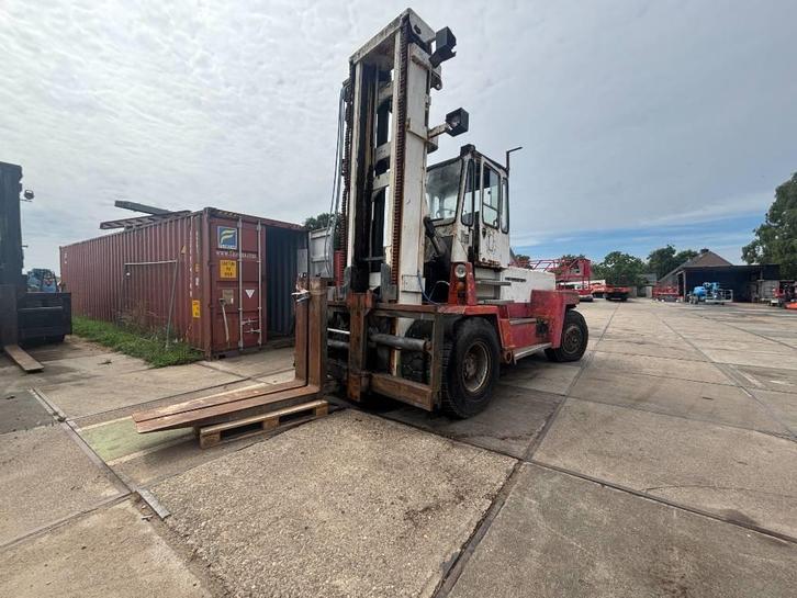 Svetruck 16120-38 16tons svetruck degelijk sterk, Zakelijke goederen, Machines en Bouw | Heftrucks en Intern transport, Heftruck