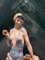 Capodimonte - Giuseppe Armani - Beeldje, Art-Nouweau Dame -, Antiek en Kunst, Curiosa en Brocante