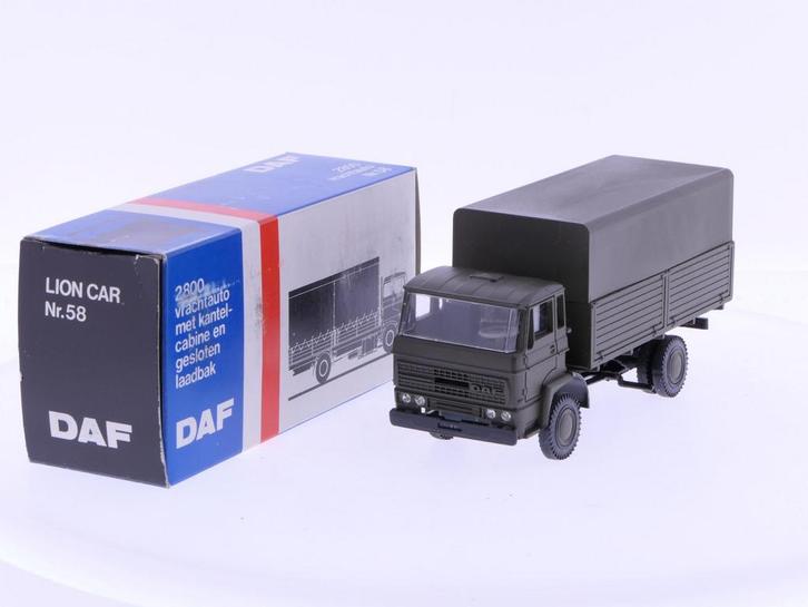Schaal 1:50 Lion Car Nr.68 Daf 2800 Vrachtauto met kantel..., Hobby en Vrije tijd, Modelauto's | 1:50, Zo goed als nieuw, Ophalen of Verzenden
