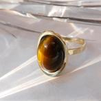 Gouden ring met tijgeroog (vintage, geelgoud), Sieraden, Tassen en Uiterlijk, Ringen, 18 tot 19, Gebruikt, Overige kleuren, Ophalen of Verzenden