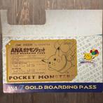Pokémon - 1 Card - Pikachu 1998 ANA - Gold Boarding Pass, Hobby en Vrije tijd, Verzamelkaartspellen | Pokémon, Nieuw