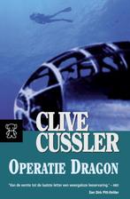 Operatie Dragon / Dirk Pitt / 10 9789046110706 Clive Cussler, Boeken, Verzenden, Gelezen, Clive Cussler