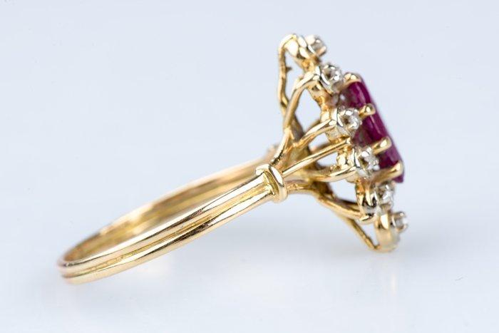 Ring - 18 karaat Geel goud - 0.95ct. tw. Robijn - Diamant, Sieraden, Tassen en Uiterlijk, Ringen
