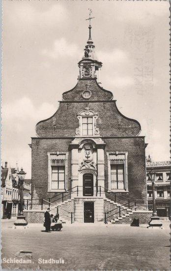 SCHIEDAM - Stadhuis, Verzamelen, Ansichtkaarten | Nederland, Verzenden