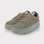 Nike WMNS Air Force 1 Sage  - Maat 36.5, Kleding | Dames, Schoenen, Verzenden, Nike, Sneakers of Gympen, Gedragen