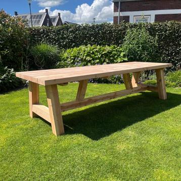Grote Robuuste Douglas Tuintafels - Op Voorraad! beschikbaar voor biedingen