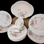 Chastagner Limoges France - Tafelservies (13) - Versierd met, Antiek en Kunst