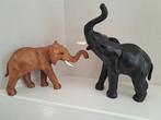Figuur - Twee vintage olifanten (2) - Leder, Antiek en Kunst