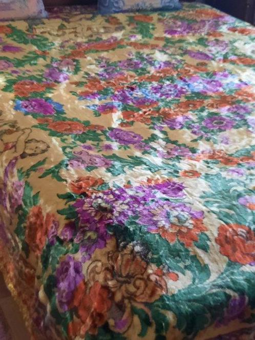 Bedsprei - 230 cm - 190 cm, Antiek en Kunst, Antiek | Kleden en Textiel