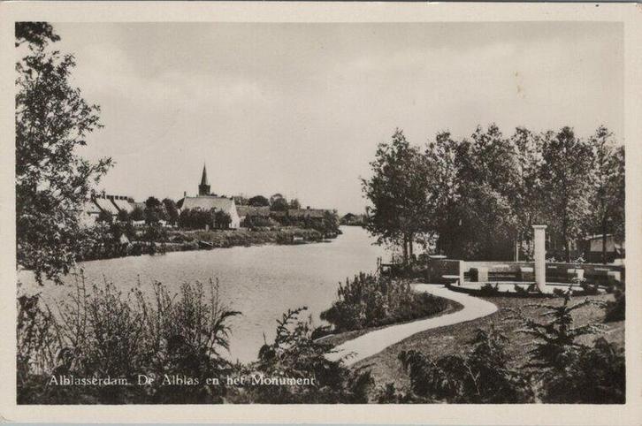 ALBLASSERDAM - De Alblas en het Monument, Verzamelen, Ansichtkaarten | Nederland, Verzenden