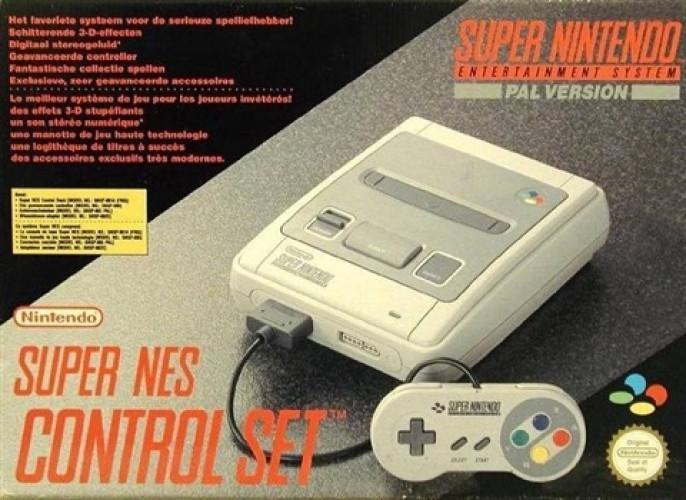 Super Nintendo SNES (boxed) (Super Nintendo), Spelcomputers en Games, Spelcomputers | Nintendo Super NES, Gebruikt, Verzenden