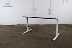 Bureau | Jong gebruikt | Wit T-poot frame | Wit blad, Verzenden, Gebruikt
