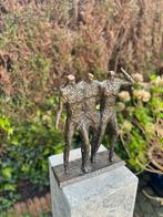 De 3 Heren Bronzen beeld - Moderne beeld - Sculpture -, Tuin en Terras, Tuinbeelden, Nieuw, Mensenbeeld, Metaal, Verzenden