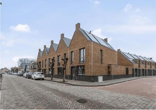 Te huur 5 kamer appartement in Waalwijk, Laageinde, Huizen en Kamers, Huizen te huur, Direct bij eigenaar, A, Noord-Brabant, Appartement