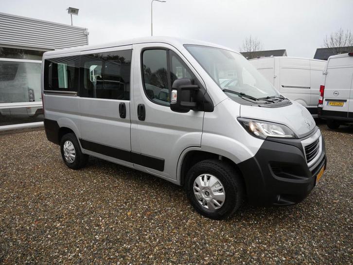 Peugeot Boxer 2.2 BlueHDI 140PK, L1H1, Combi 9-Persoons, Air, Auto's, Bestelauto's, Dealer onderhouden, Lease, Grijs, Handgeschakeld