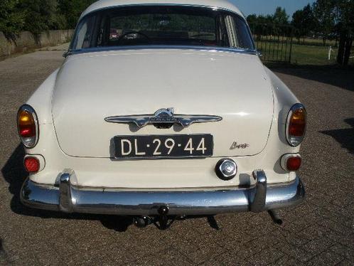 Volvo Bumper Amazon kombi achter compleet met rozetten 220 i, Auto-onderdelen, Carrosserie en Plaatwerk, Nieuw, Volvo, Achter