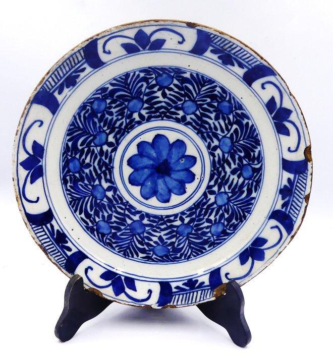 Delft - Bord - Aardewerk, Antiek en Kunst, Antiek | Glas en Kristal