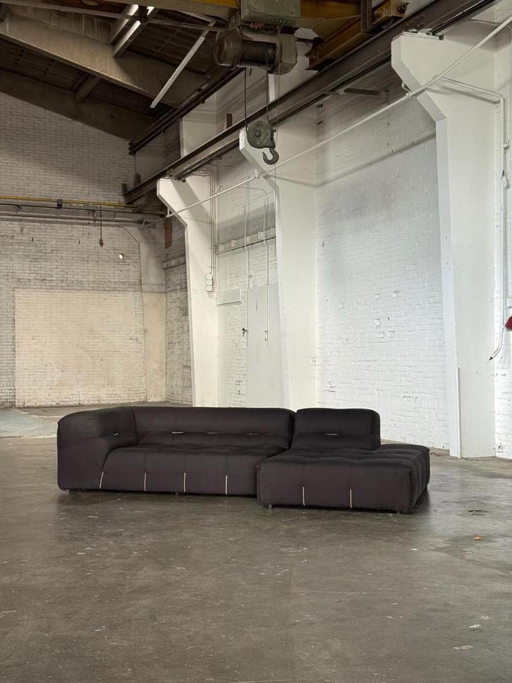 BB Italia Tufty Too | Antraciet (NIEUWSTAAT), Huis en Inrichting, Banken | Bankstellen, 250 tot 300 cm, 150 cm of meer, Hoekbank