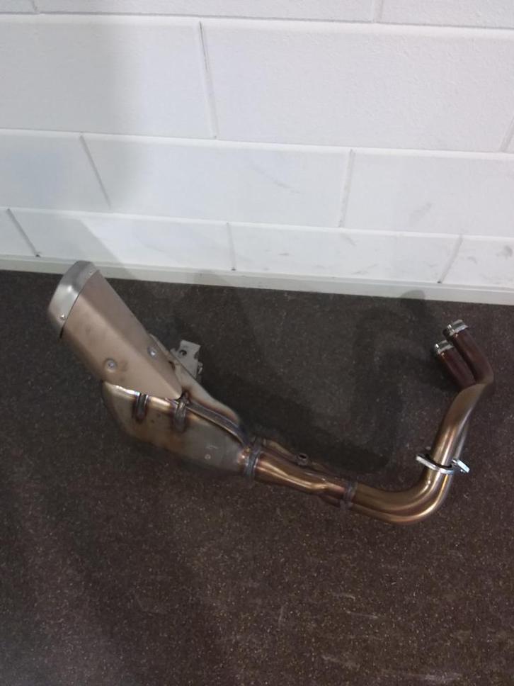 Uitlaat systeem Yamaha MT 07 2017 - 2019, Motoren, Onderdelen | Yamaha, Gebruikt, Ophalen of Verzenden