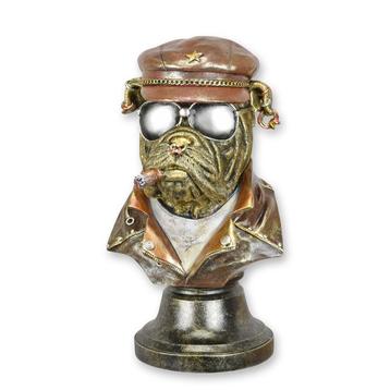 A RESIN BUST OF A DRESSED ENGLISH BULLDOG SMOKING A CIGAR beschikbaar voor biedingen