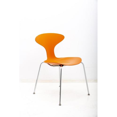 Danerka Orbit design stoel Ross Lovegrove gebruikt, Huis en Inrichting, Stoelen, Vijf, Zes of meer stoelen, Overige kleuren, Gebruikt