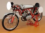 Ebbro Premium Collection 1:10 - Model motorfiets - Honda, Nieuw
