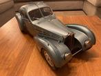 IXO 1:8 - Model sportwagen - Bugatti Type 57C Atlantic, Hobby en Vrije tijd, Modelauto's | 1:5 tot 1:12, Nieuw