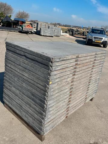 A Keuze Kunststof Steenschotten 150x95x5, inc BTW Terras beschikbaar voor biedingen
