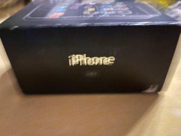 Apple iPhone 2G 8GB A1203 - 1st generation 2007 - Mobiele beschikbaar voor biedingen