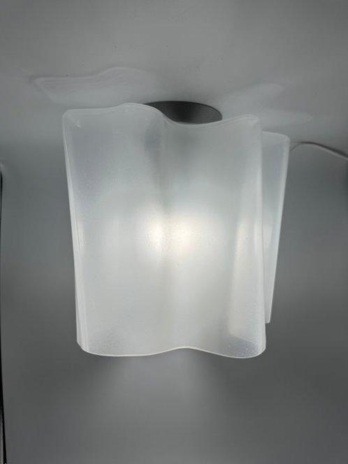 Artemide - Michele De Lucchi - Wandlamp - Logisch - geblazen, Antiek en Kunst, Antiek | Lampen