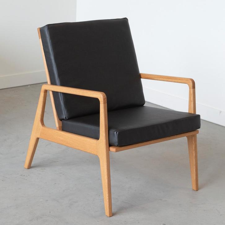 Trapezi - eikenhouten fauteuil leren kussens, Huis en Inrichting, Fauteuils, 50 tot 75 cm, Minder dan 75 cm, Nieuw, Hout, Ophalen of Verzenden