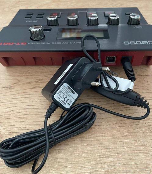 BOSS GT-001 Tabletop Effects Processor - Multi-effect pedaal, Muziek en Instrumenten, Snaarinstrumenten | Gitaren | Akoestisch
